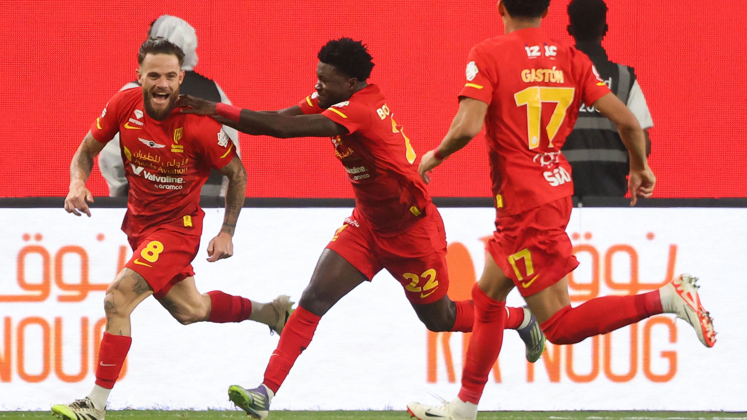 On video: Al-Qadsiah escape a comical own goal before facing Al-Hilal