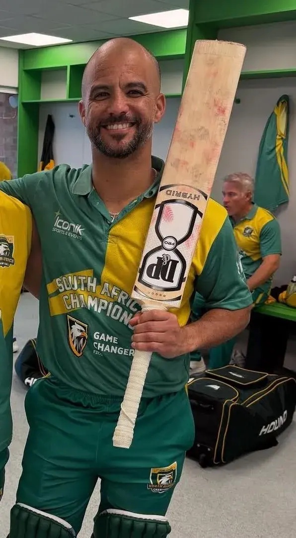 James Anderson, Moeen Ali, Jason Roy and Dawid Malan are in the picture as the unbeaten SA Champions chase another final. Can AB de Villiers and JP Duminy (picutred), and others, deliver and give Proteas fans a lift before the second Test?