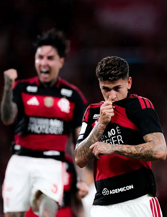 Carrascal converteu pênalti marcado no último minuto do jogo