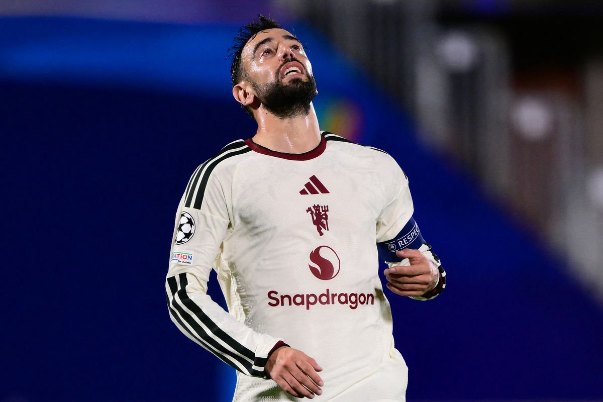 Bruno Fernandes struggled as Manchester United lost 4-1 to Como in the Champions League