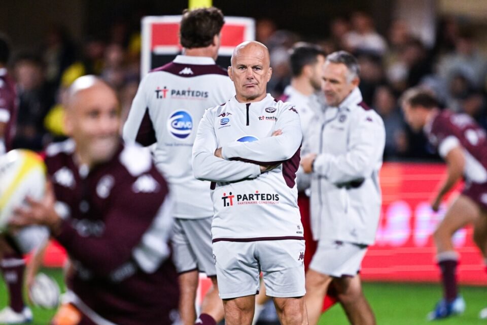 Le manager des champions d'Europe en titre Yannick Bru a haussé le ton avec ses joueurs après un début de saison mitigé.