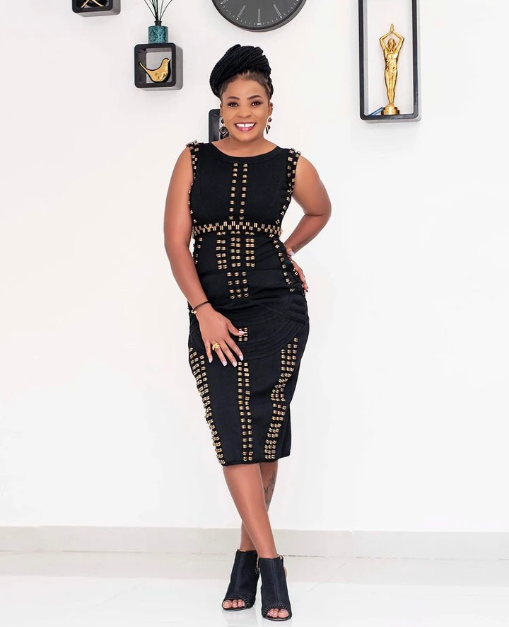 Stunning pictures of Bismark the Joke's wife surfaces as she celebrates her birthday (photos)