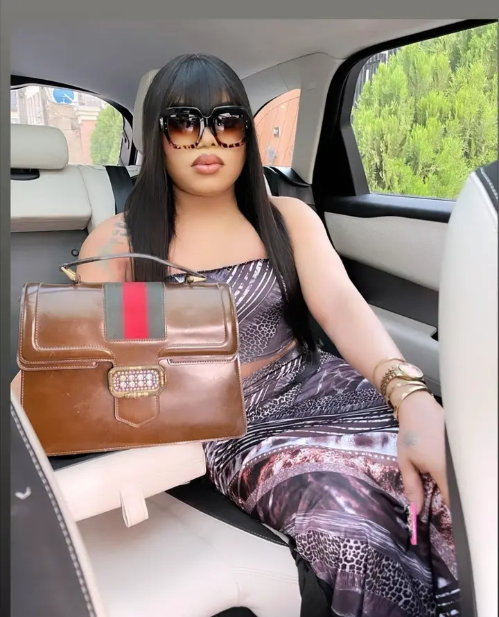 Bobrisky shares photo of himself with boobs and big butt