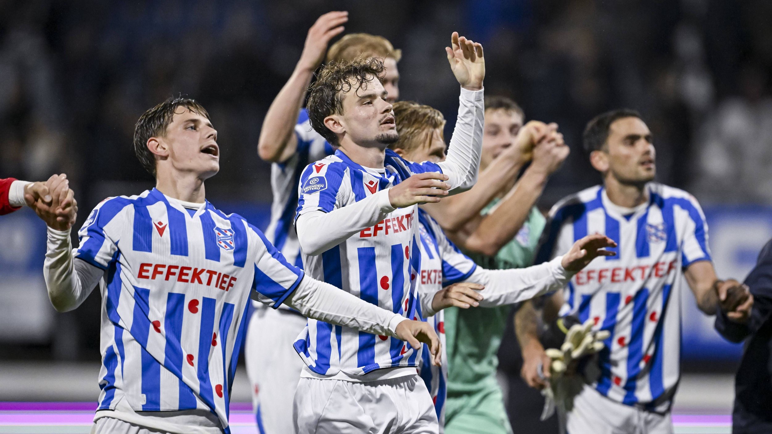 Trenskow’s starring role helps Heerenveen claim three nervy points in wild clash with ADO