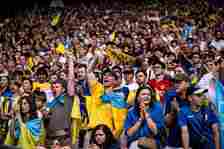 : Fans of Ukraine celebrate