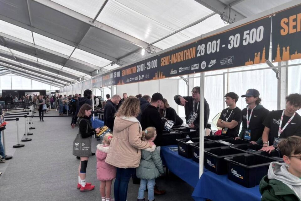 Marathon et semi-marathon de Lille : top départ ! Suivez notre direct pour vivre l'ambiance électrique, voir les coureurs et leurs proches en images !
