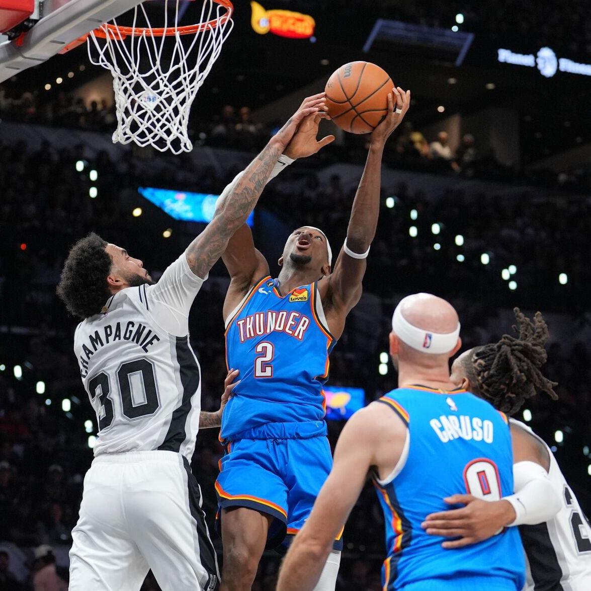 BASKETBALL-NBA-SAS-OKC/