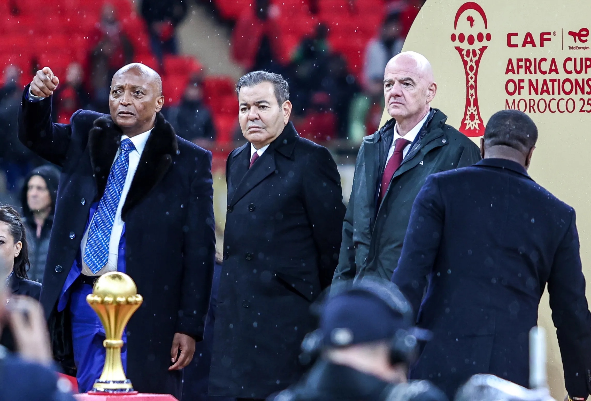 CAF President Patrice Motsepe, Gianni Infantino FIFA, CAN, trophée