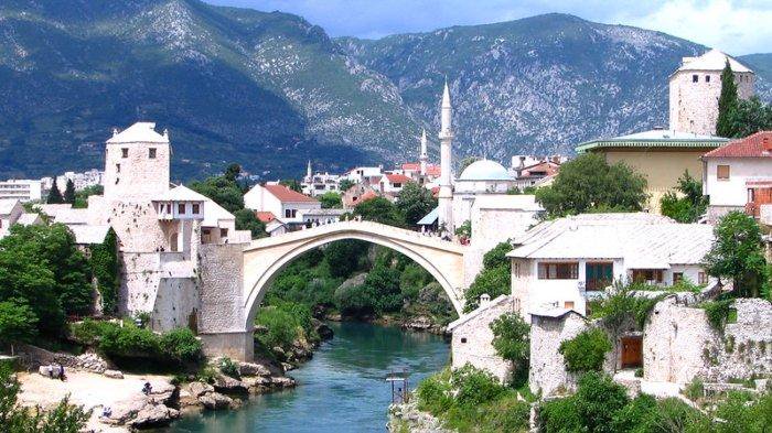 5 Kota di Eropa Sepi Turis tapi Menarik Dikunjungi, Cocok Buat Tempat Kencan dengan Pasangan