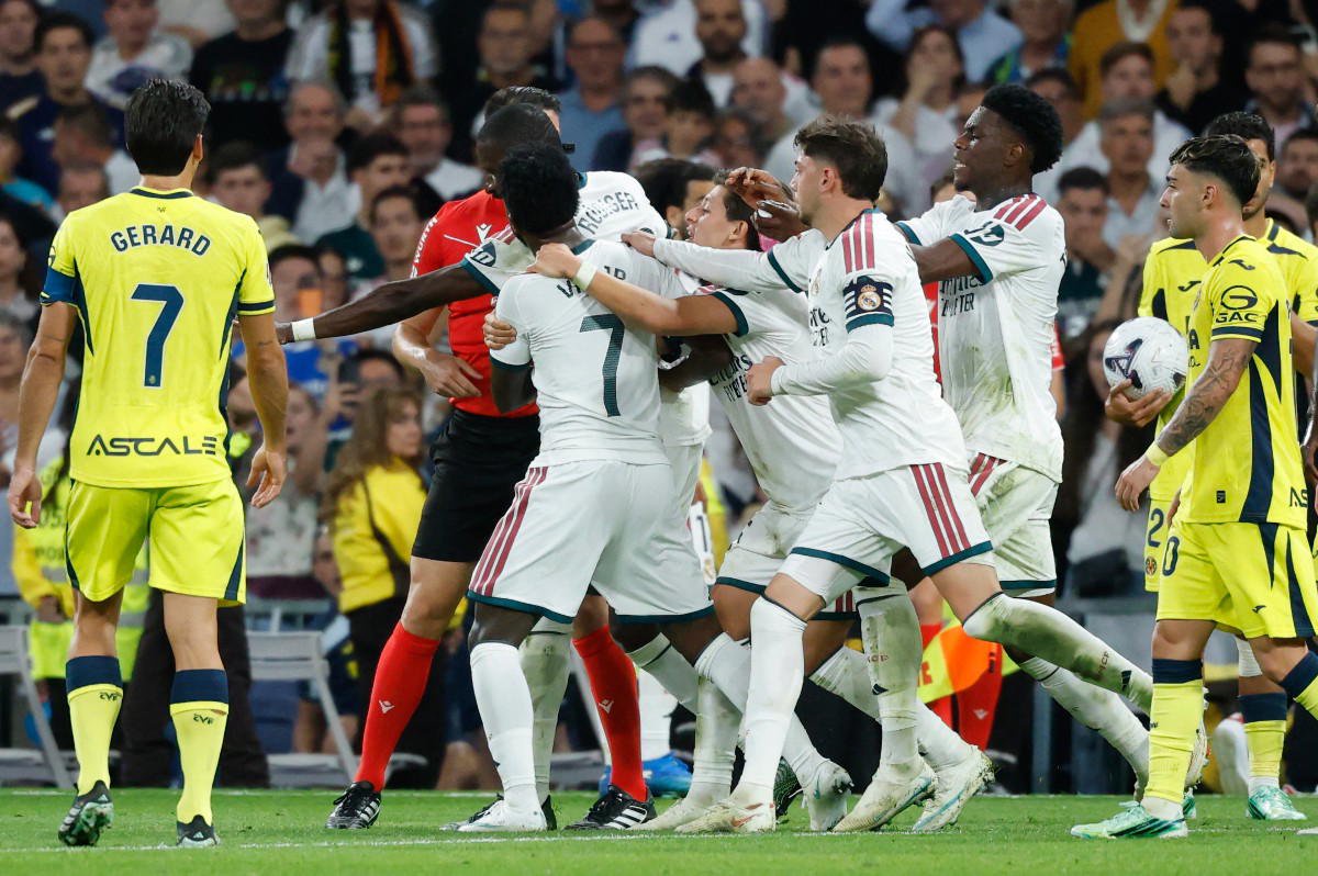Referees must protect players like me, Yamal, Álvarez – Vini Jr