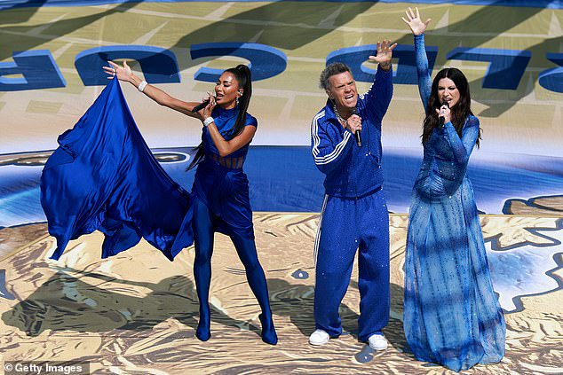 Scherzinger, Williams and Pausini performed the official FIFA anthem, Desire