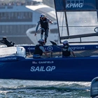 5 US sailing team members go flying overboard as boat capsizes