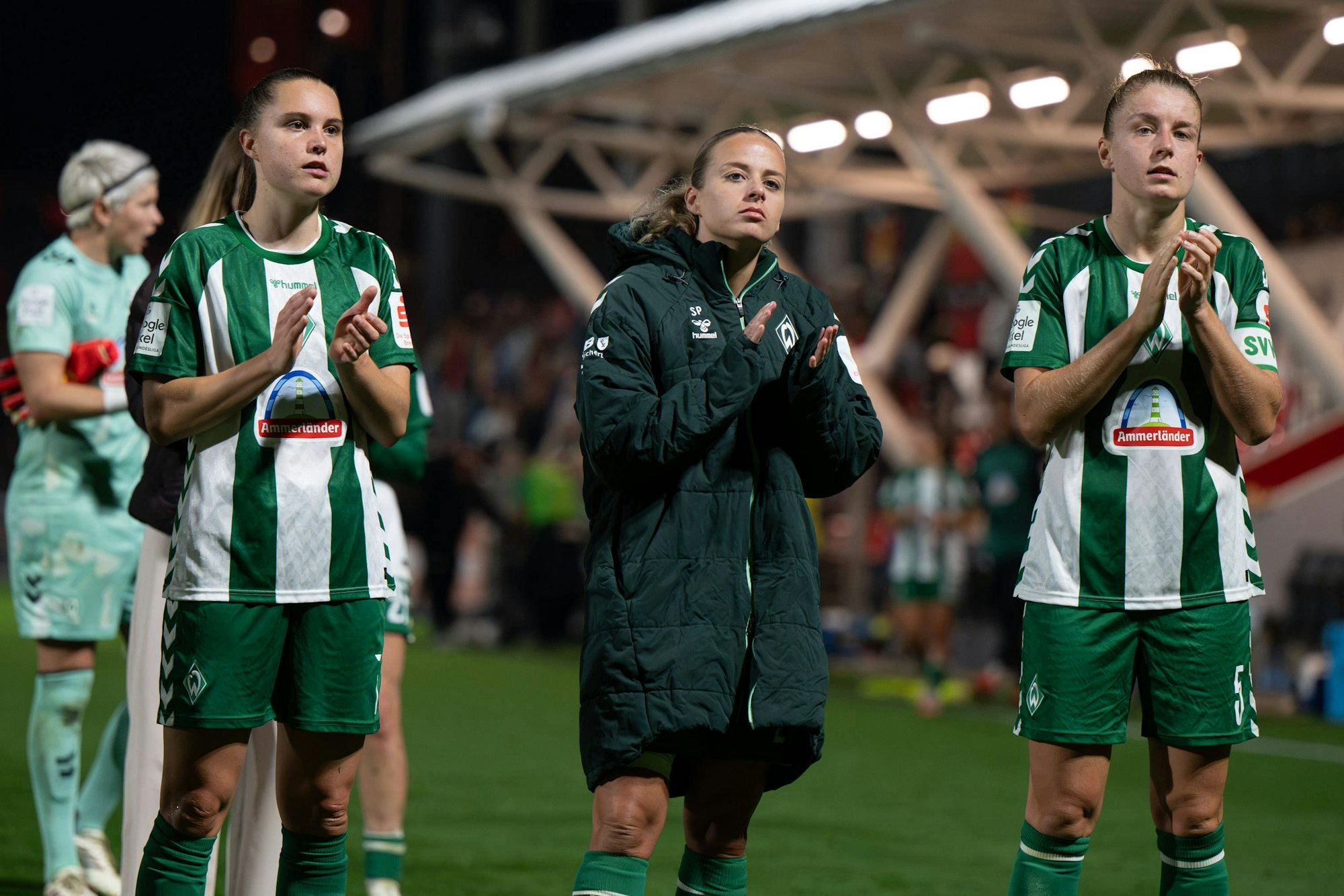 Zuletzt gegen Leverkusen verloren, nun gegen Hoffenheim sind zu viele angeschlagen, um überhaupt anzutreten: Bei den Fußballerinnen von Werder Bremen könnte es besser laufen.