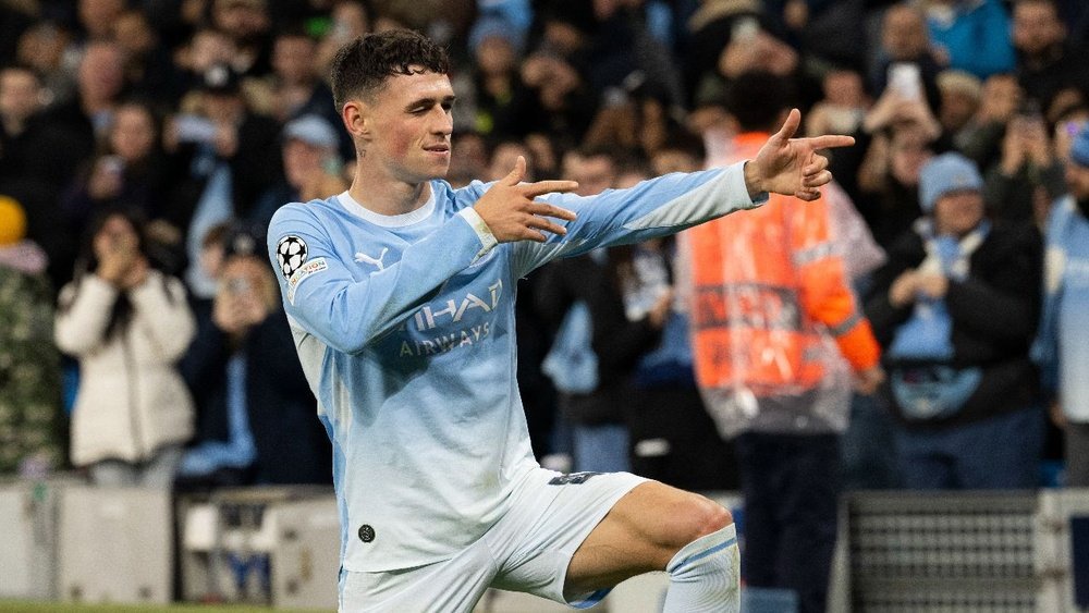 Manchester City 5-1 AEK: Phil Foden shines with hat-trick. EFE