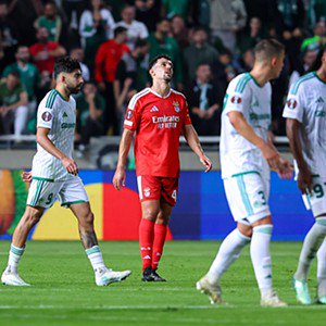 Desilusão de Tomás Araújo. Foto: EPA/KOSTAKIS SAVVIDES (Omonia-Benfica)