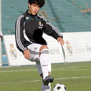 Alípio — contratado pelo Real Madrid aos 16 anos com o rótulo de «novo CR7», nunca se afirmou na Europa. Após passagens discretas pelo Brasil e Ásia, retirou-se e trabalha na gestão desportiva no Brasil