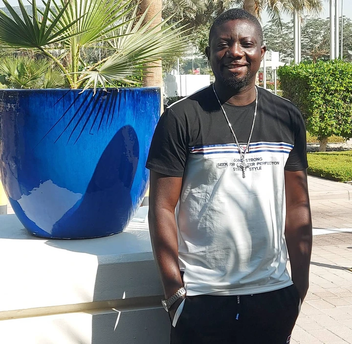 50 years old Bill Asamoah still looks handsome, see photos of himself and his family 3