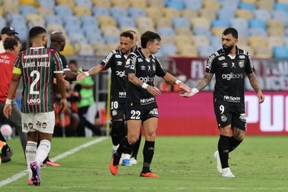 Santos reage no segundo tempo e vira sobre o Fluminense no Maracanã