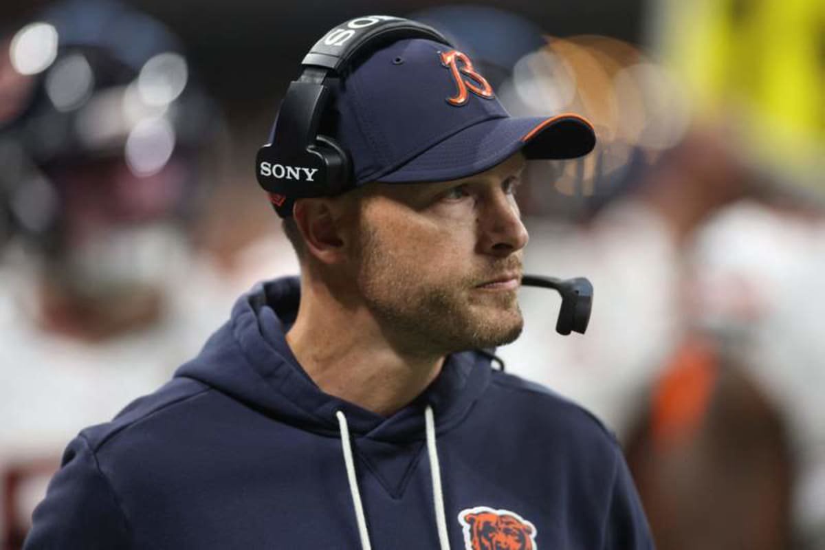 Oct 18, 2026; Atlanta, Georgia, USA; Chicago Bears head coach Ben Johnson looks on during the fourth quarter against the Atlanta Falcons at Mercedes-Benz Stadium. © Brett Davis-Imagn Images