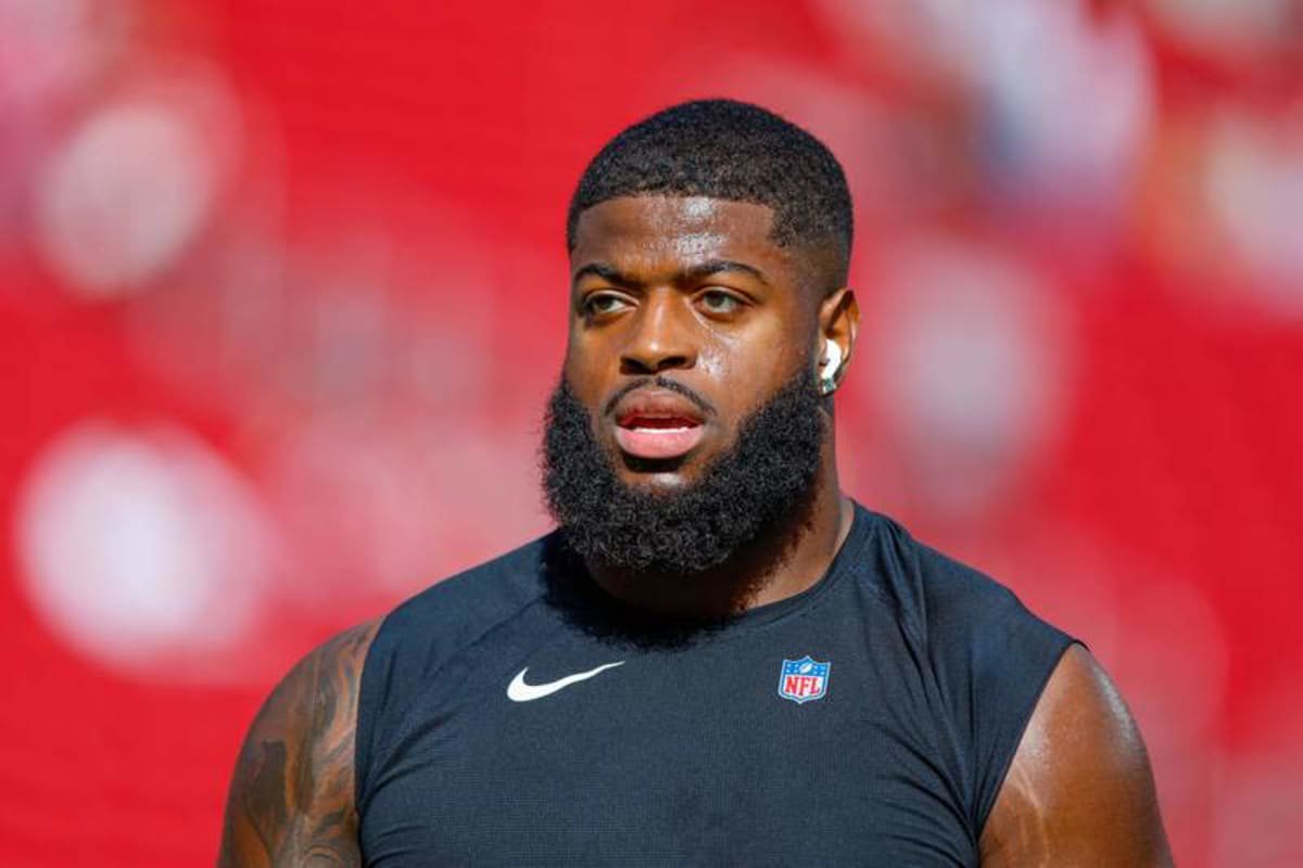 SANTA CLARA, CA – NOVEMBER 09: Jared Verse 8 of the Los Angeles Rams warms up before the NFL, American Football Herren, USA game between the Los Angeles Rams and the San Francisco 49ers on November 09, 2025, at Levi s Stadium in Santa Clara, CA. Photo by Jordon Kelly/Icon Sportswire. NFL: NOV 09 Rams at 49ers EDITORIAL USE ONLY Icon2511091254 ©IMAGO/Icon Sportswire