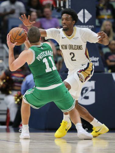 NO.pelsceltics.102720253608.jpg