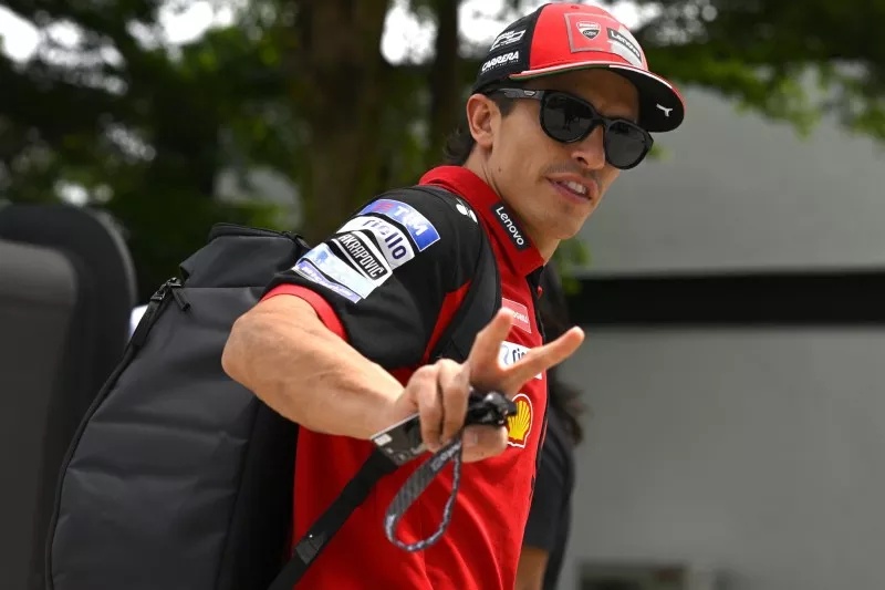 "Adrenalin ist das beste Schmerzmittel": Marquez rechnet mit Martin in Sepang
