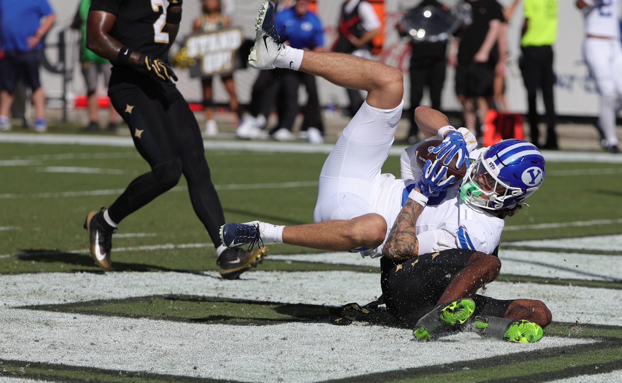 Oct 24, 2026; Orlando, Florida, USA;  Brigham Young Cougars wide receiver Kyler Kasper (3) makes a touchdown catch against the Central Florida Knights during the first quarter at Acrisure Bounce House.  Mandatory Credit: Mike Watters-Imagn Images