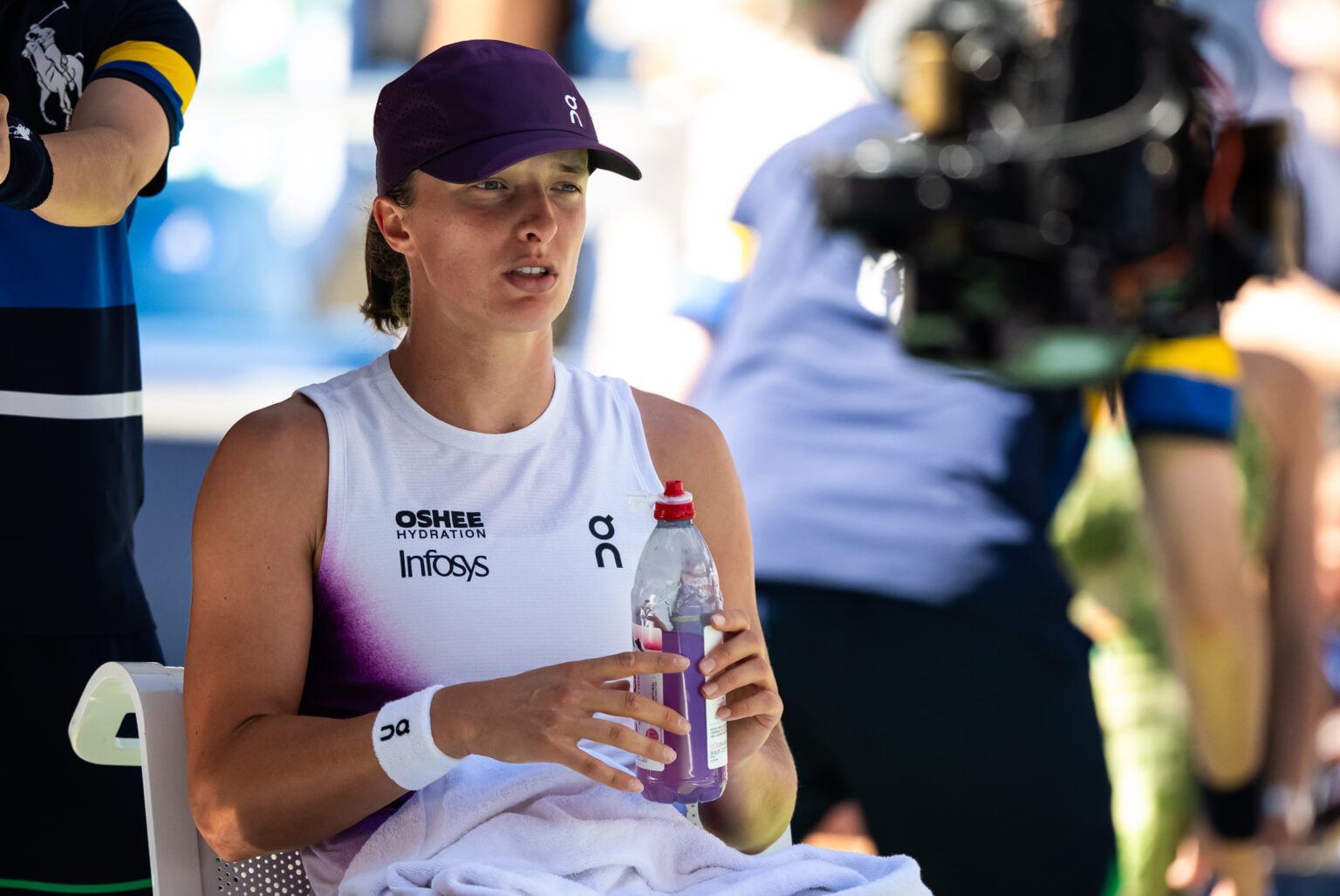 Iga Swiatek looks on at the US Open.