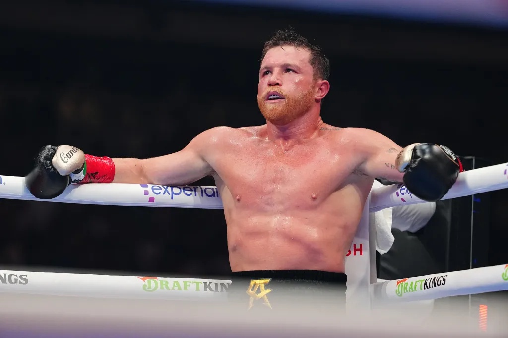 Canelo v Crawford