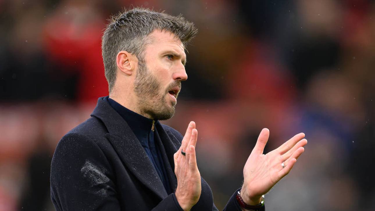 Michael Carrick soll laut der britischen Presse vorerst im Amt bleiben