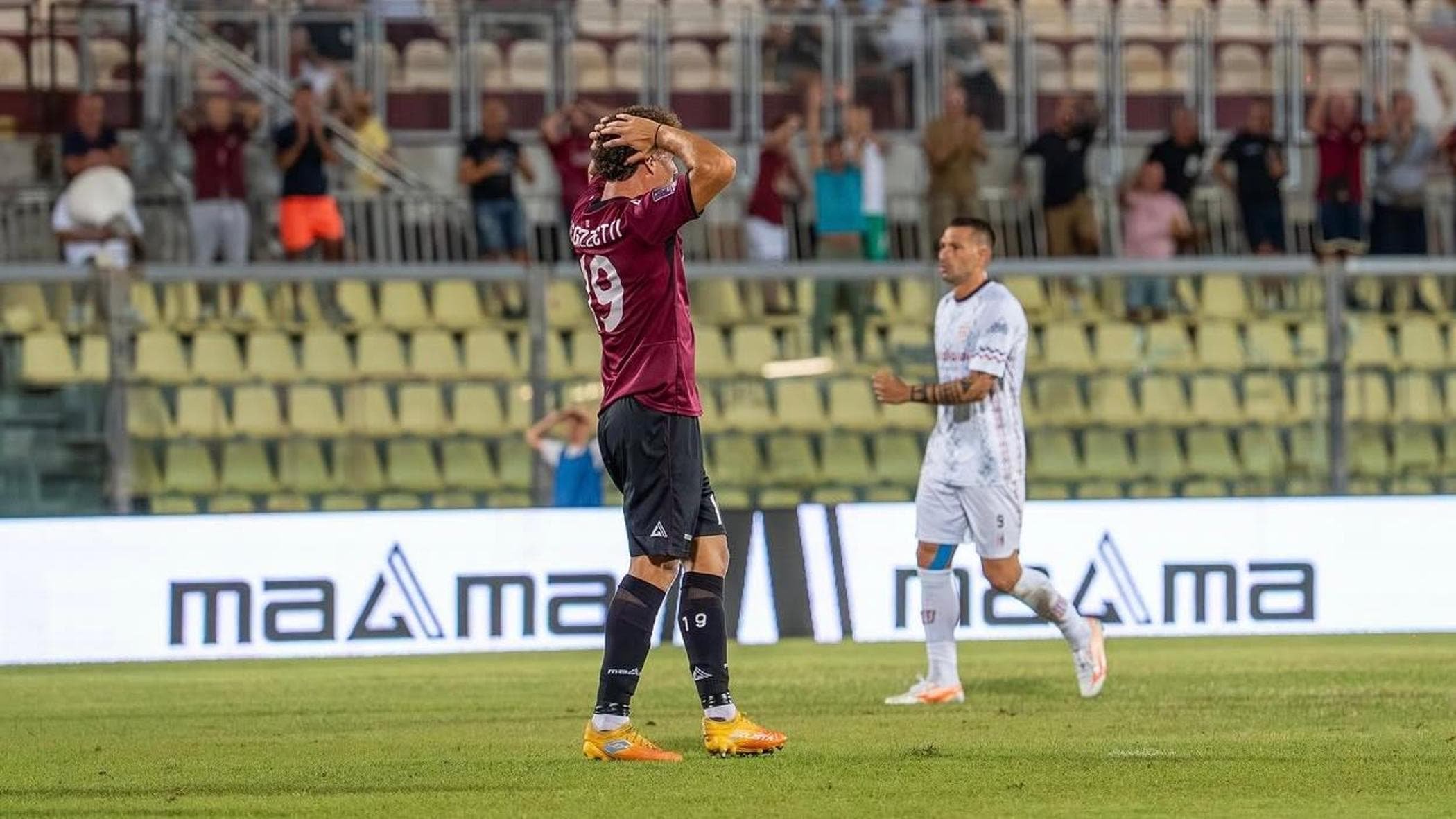 Livorno defends Regazzetti after online insults over surgery