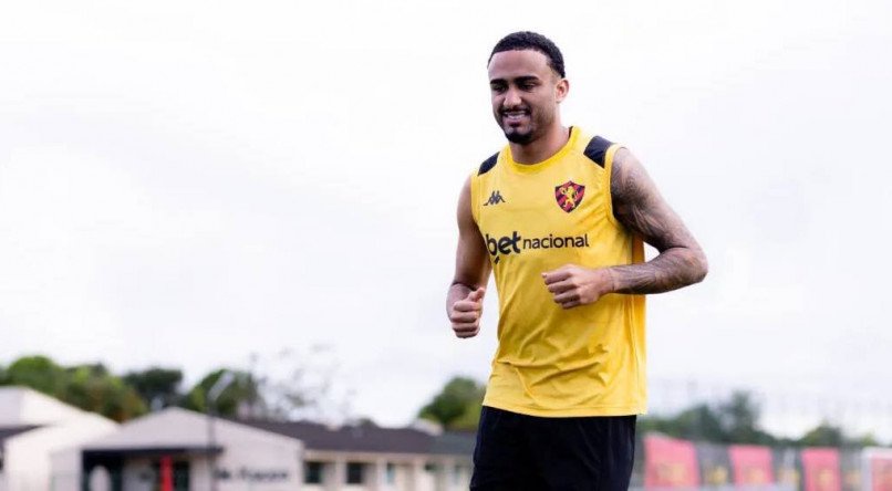 Kayky Almeida, zagueiro do Sport