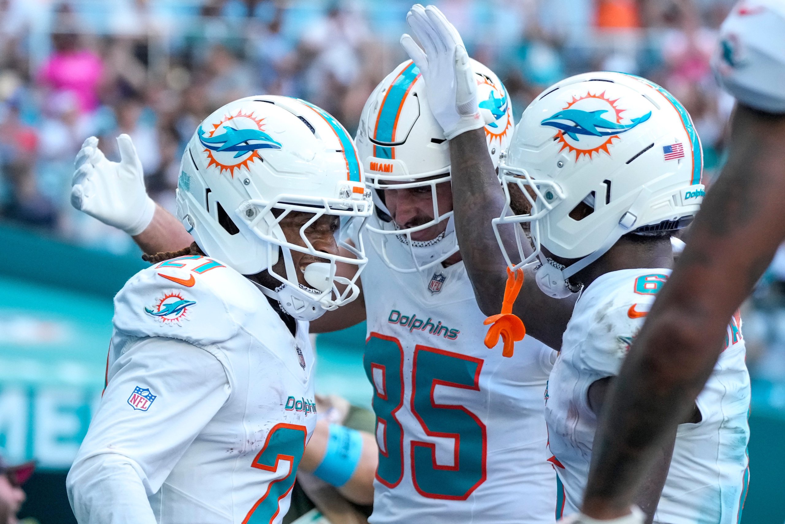 5 NFL Teams That Need to Admit the Truth and Become Trade-Deadline Sellers