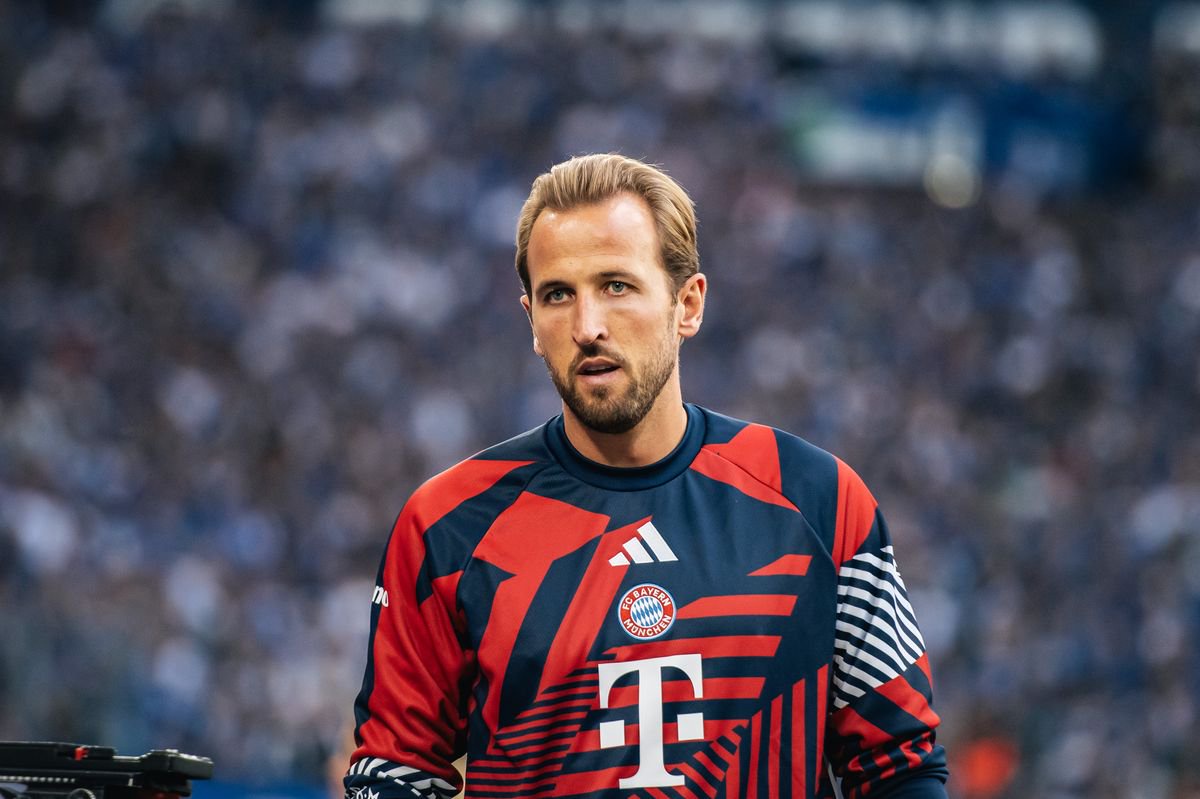 The striker continues to excel at the Allianz Arena, and is set to remain there for a further two seasons