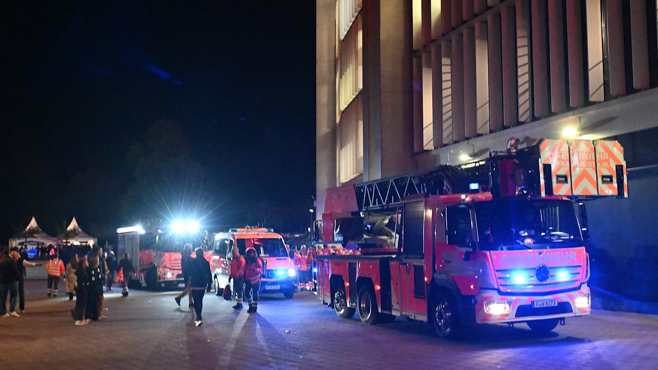 Eintracht Frankfurt Press Conference Abruptly Ended Due to Stadium Fire Alarm After Cologne Match