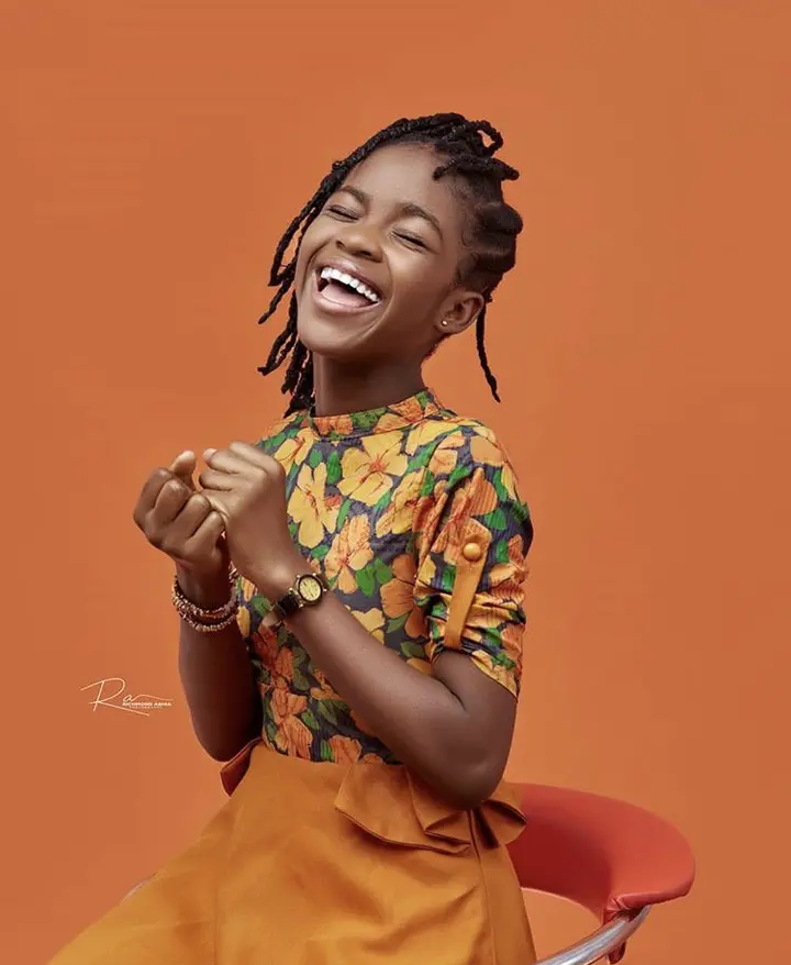 Check out the striking resemblance between Ashley Chuks and Mzvee (photos)