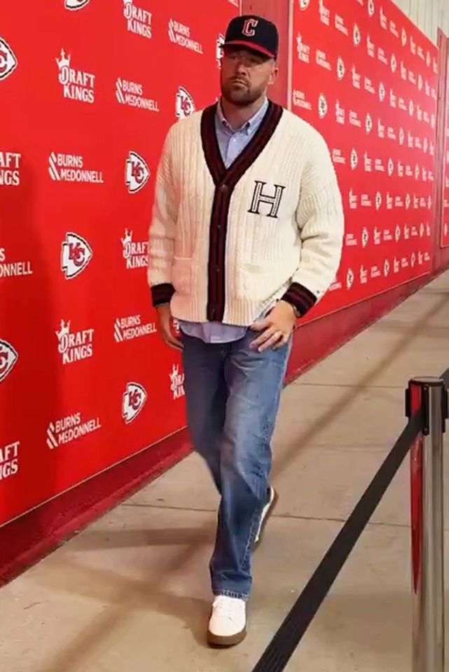 Travis Kelce arrives to the Chiefs-Chargers game on Oct. 18 in Kansas City, Mo.Credit: Chiefs/X