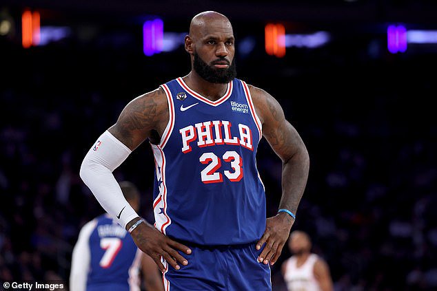 James and the Sixers spoiled the Knicks' banner raising party with a 106-100 victory Tuesday