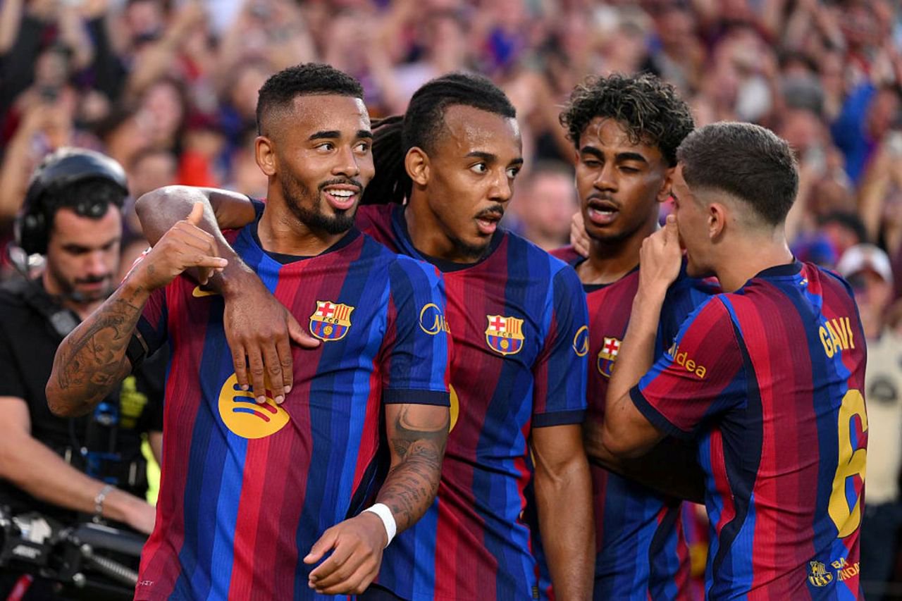Prediksi Skor Real Betis vs Barcelona, Ujian Berat Blaugrana Jaga Rekor Sempurna
