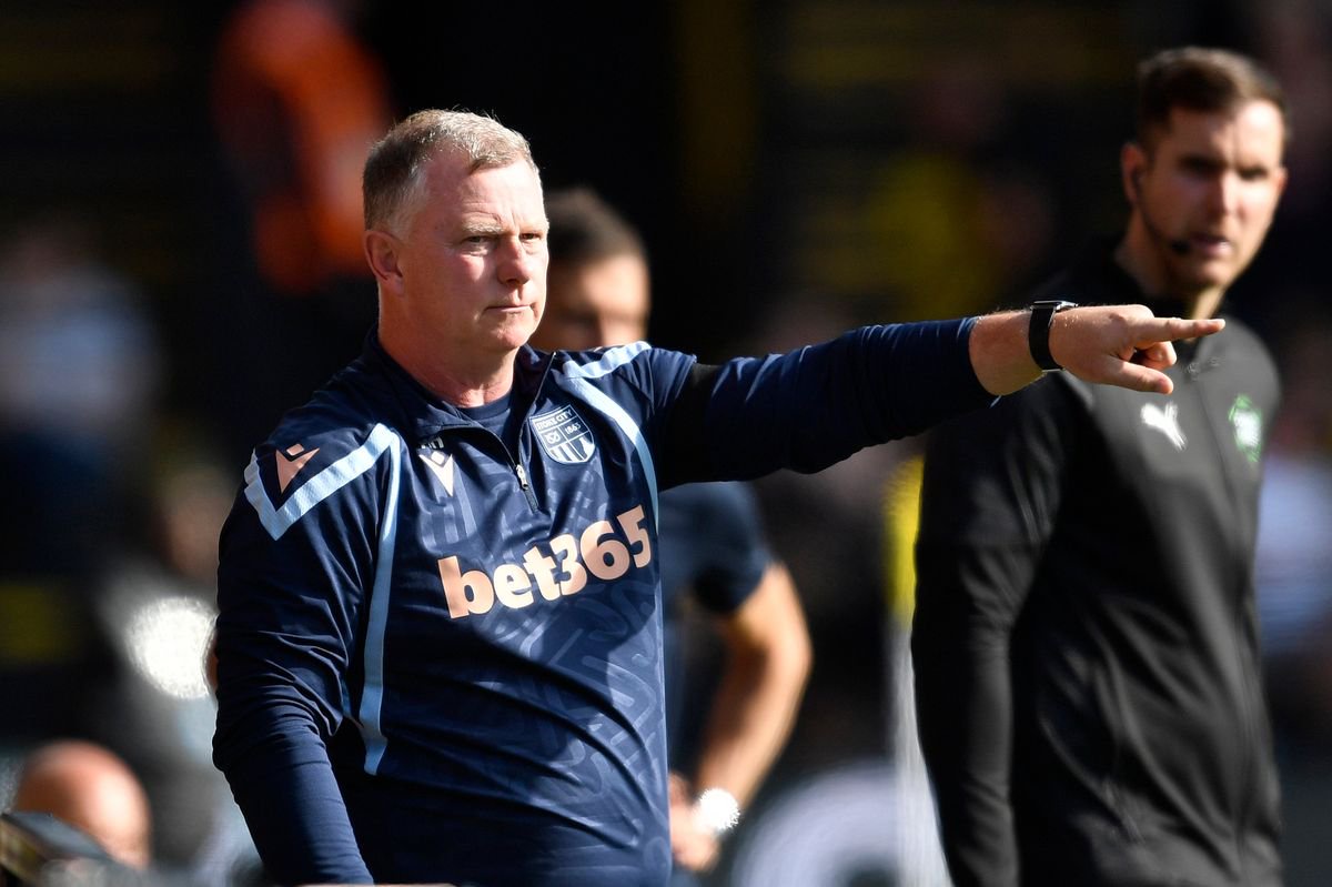 Mark Robins manager of Stoke City