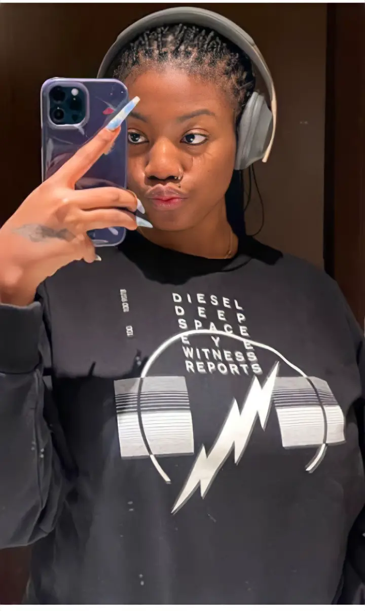 Though I must admit, that I'm not entirely a fan of BBNaija female housemate Angel, but I admire her personality as a creative brand. Angel Smith is a budding writer with admirable talent, and she has always been optimistic about her breakthrough soonest as a female author. Aside from her love for writing, she is also a content creator. Of course, she is a pretty lady, and she often likes to slay her beauty trends with little or no stress.