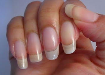 4 Ways to Make Nails Stronger and Thicker