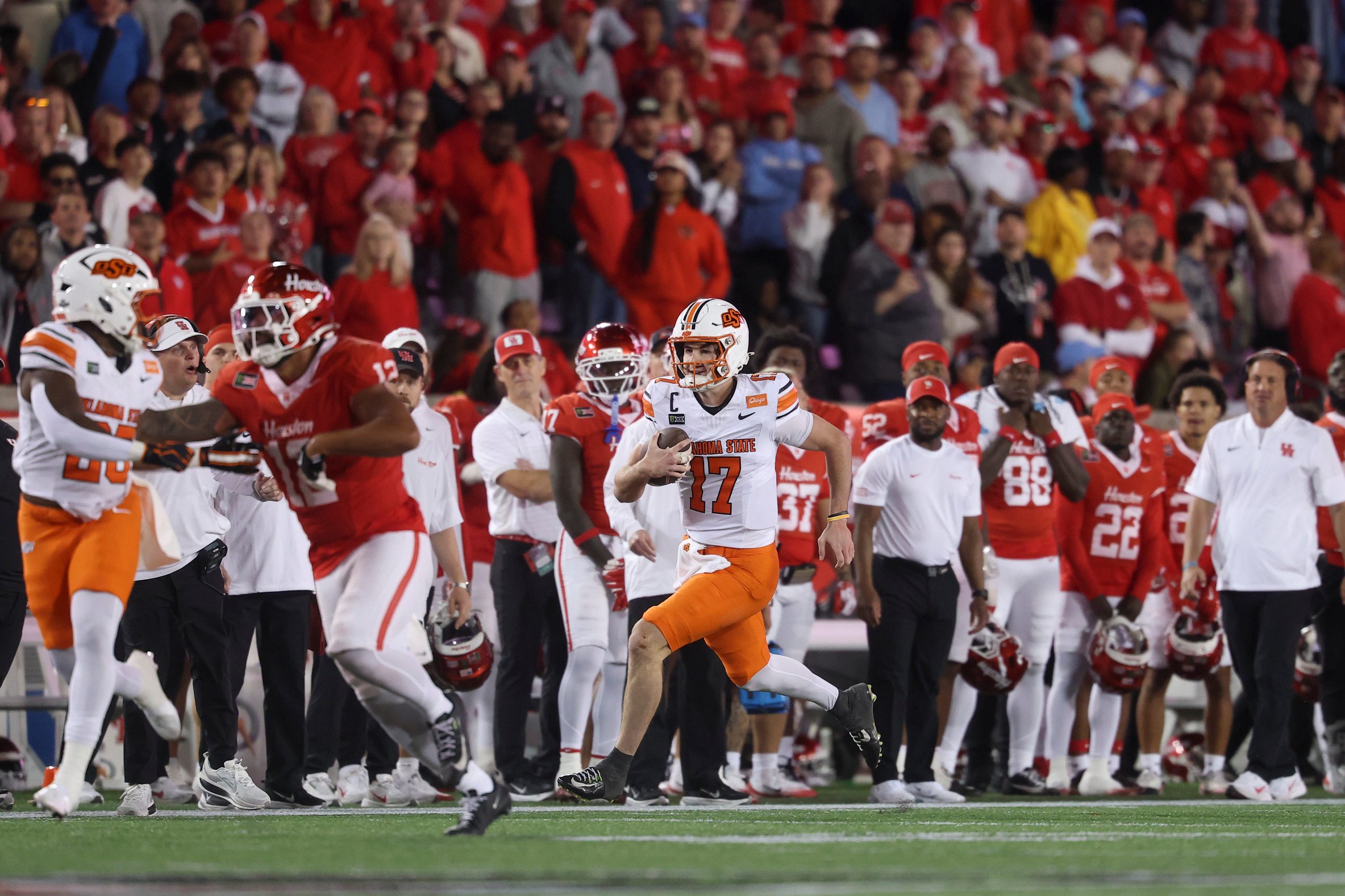 Oct 17, 2026; Houston, Texas, USA; Oklahoma State Cowboys quarterback Drew Mestemaker (17) runs with the ball during the fourth quarter against the Houston Cougars at TDECU Stadium. Mandatory Credit: Troy Taormina-Imagn Images