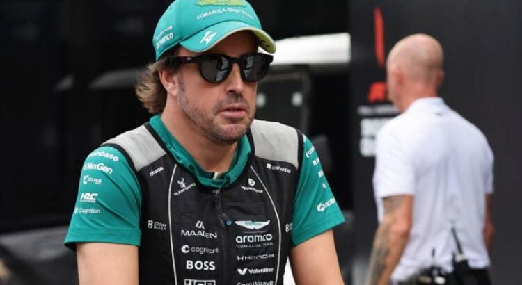 Fernando Alonso aperçu au volant d'une voiture du Dakar malgré ses récentes déclarations