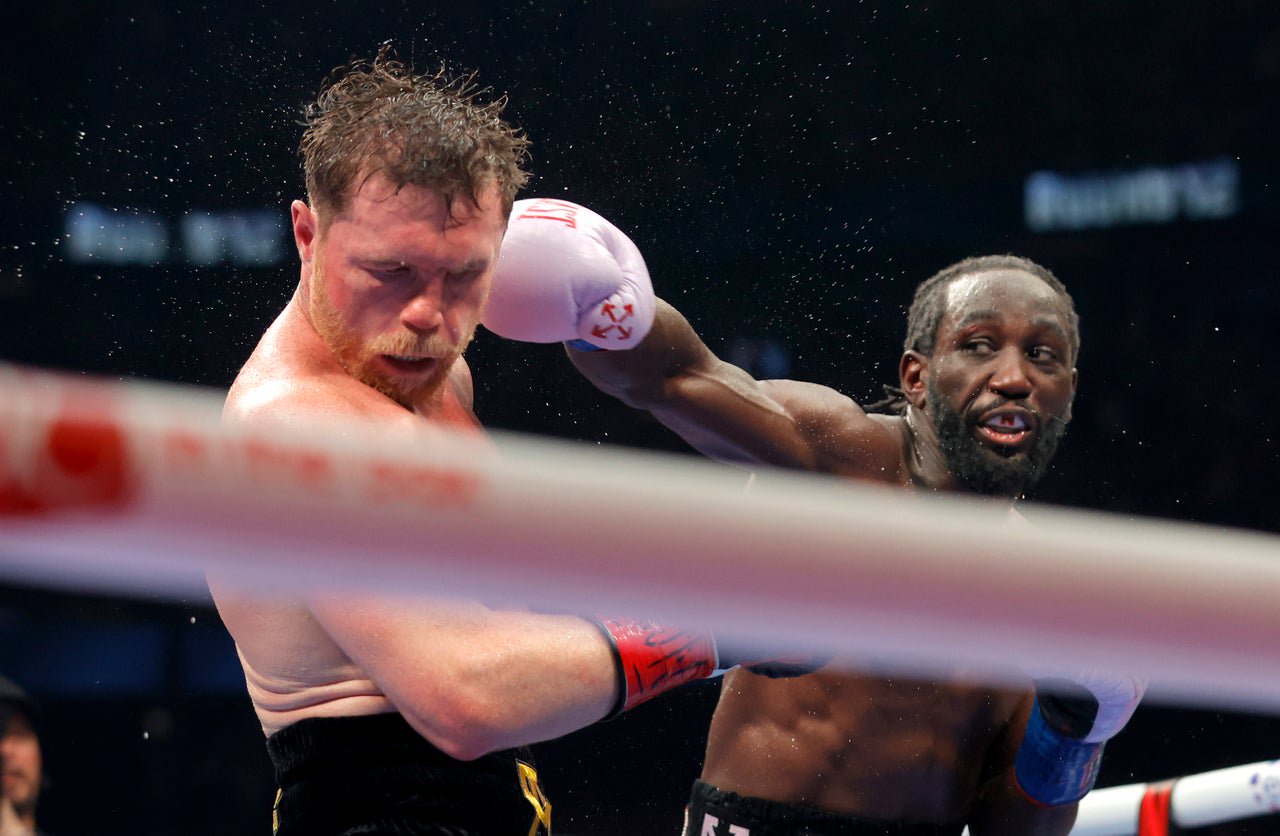 Canelo last fought in September 2025, losing to Terence Crawford on points (Getty)