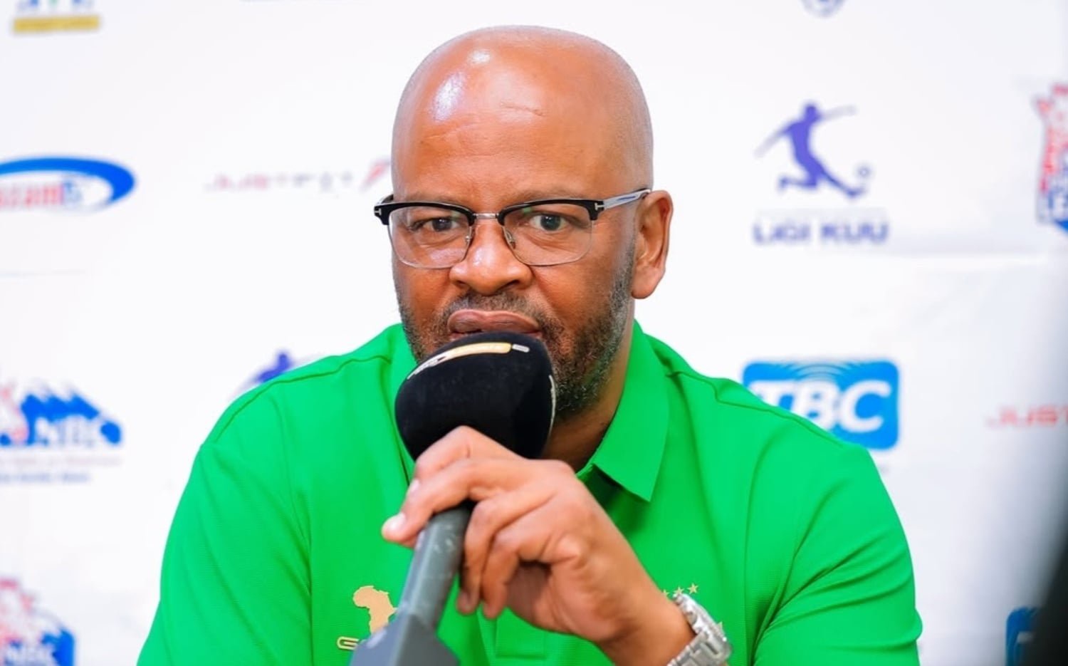 Former Yanga SC head coach Manqoba Mngqithi addressing members of the media