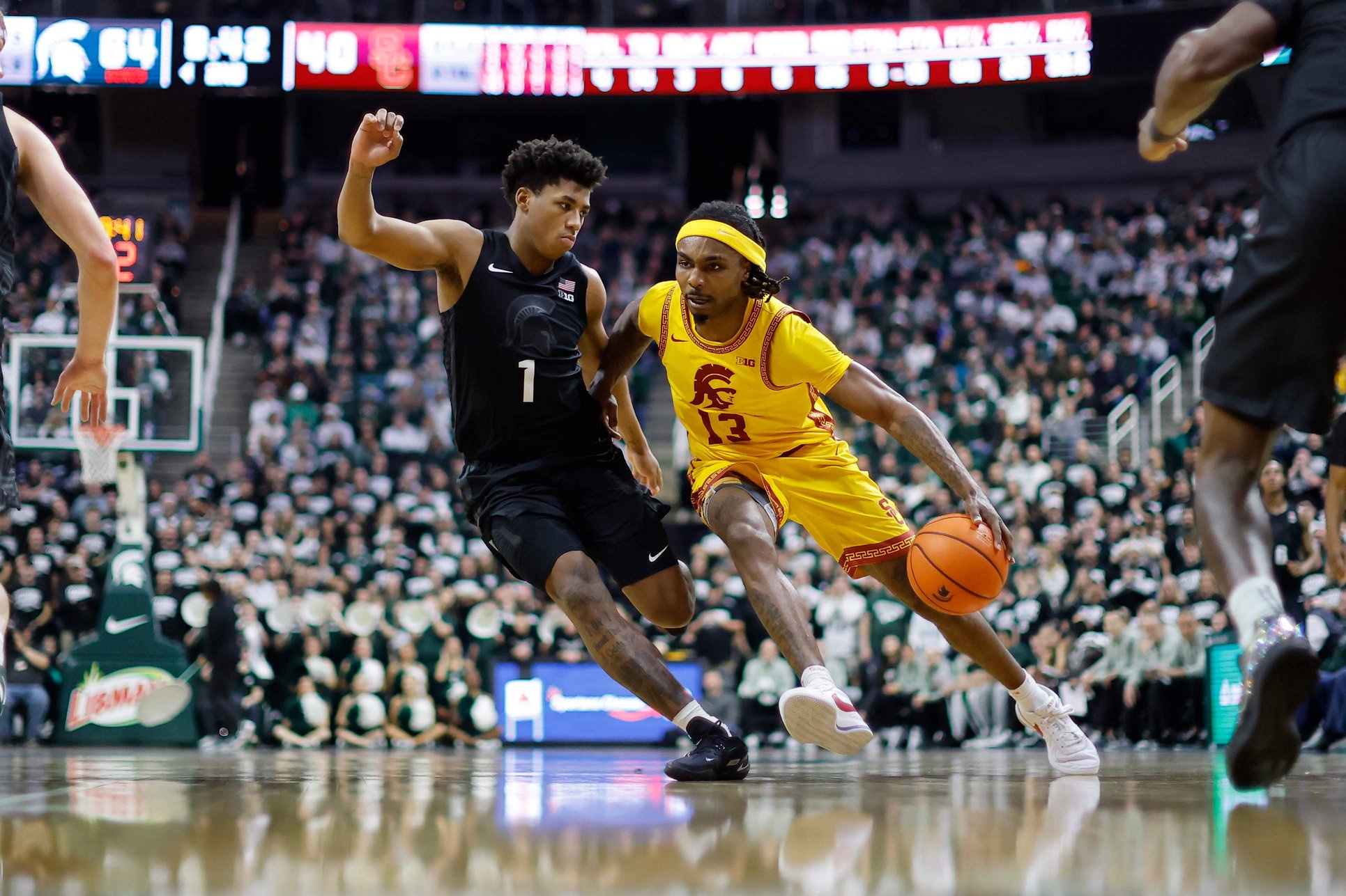 USC v Michigan State