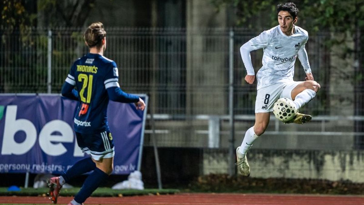 RFS beats Super Nova 3-0 to strengthen title hold
