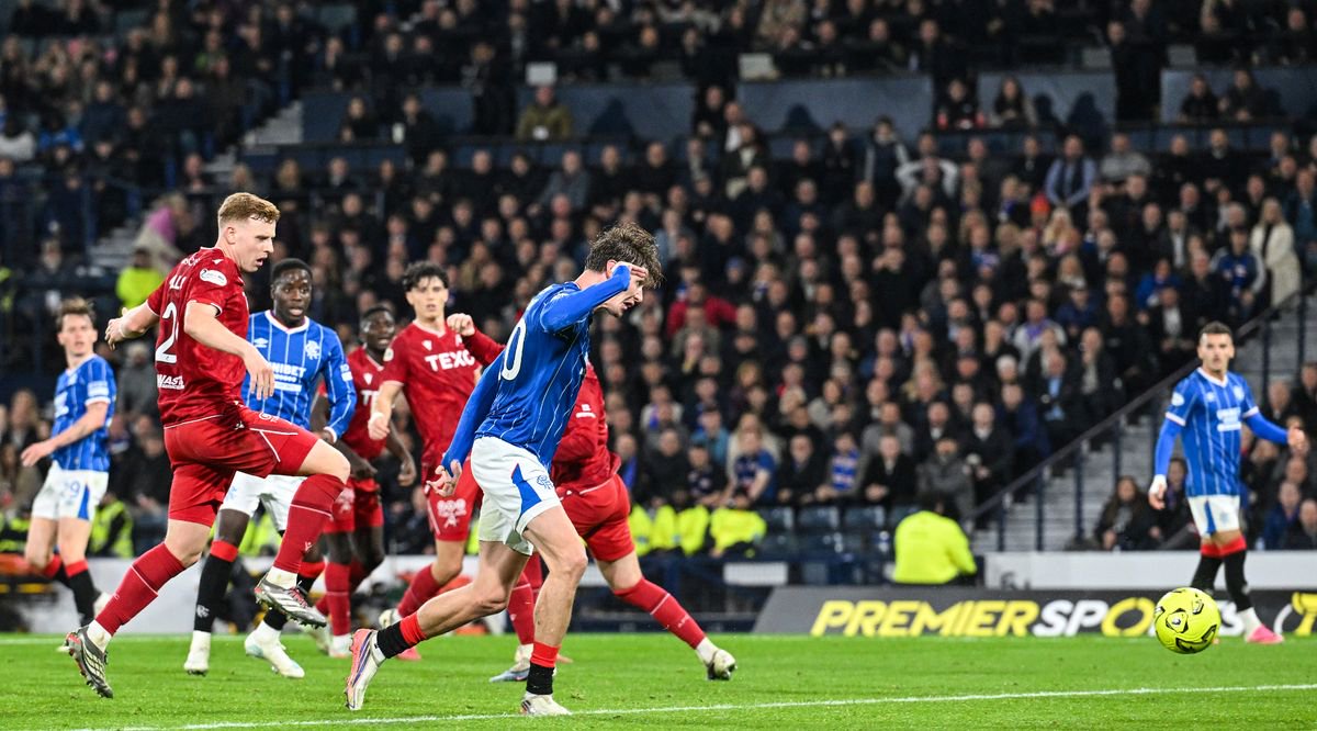 Ryan Naderi scores for Rangers