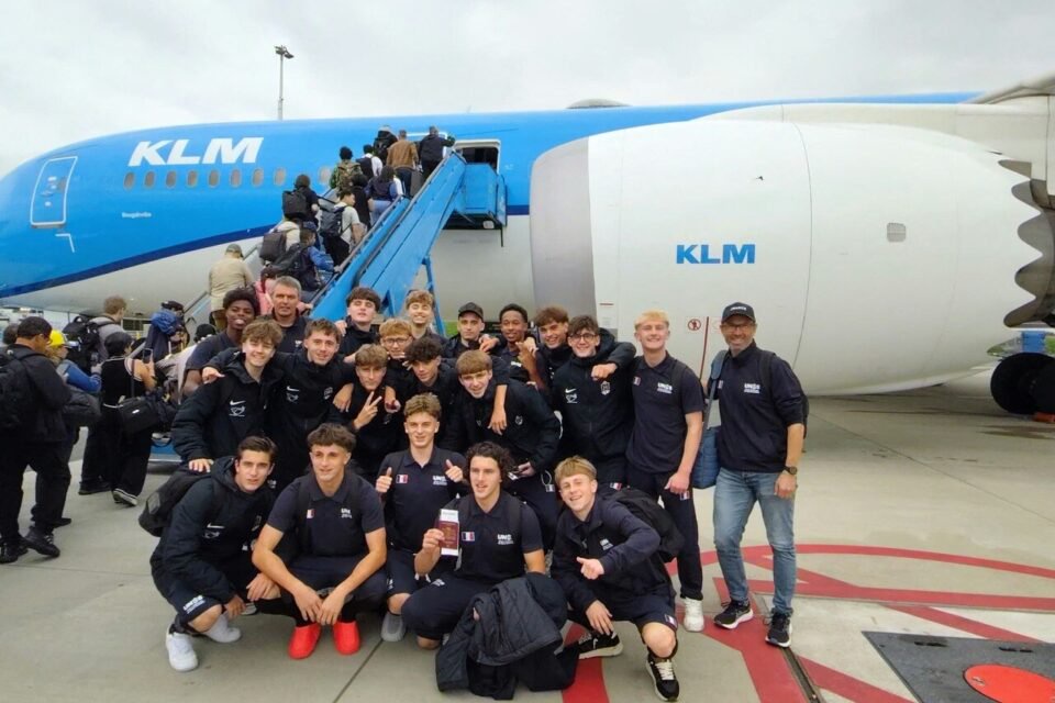 Championnat du monde de football des lycées en Chine.